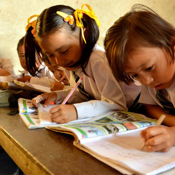 Homepage Frontbox 002 Cunina Petekinderen Nepal